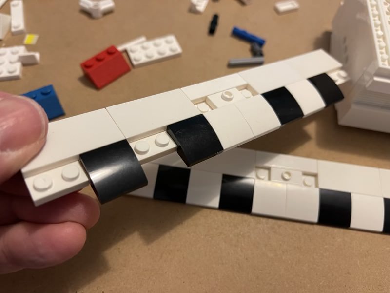 Build photos for Space 1999 Eagle
          LEGO